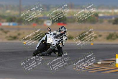 media/Sep-10-2023-SoCal Trackdays (Sun) [[6b4faecef6]]/Turn 11 (725am)/